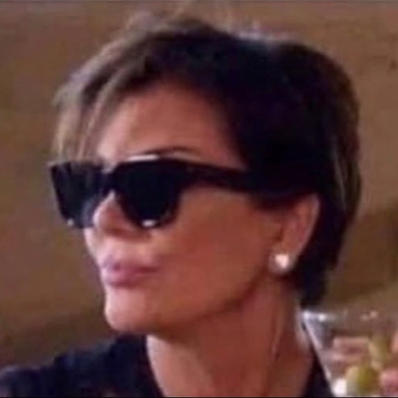 Meet your Posher, Kristen - Picture 1 of 1